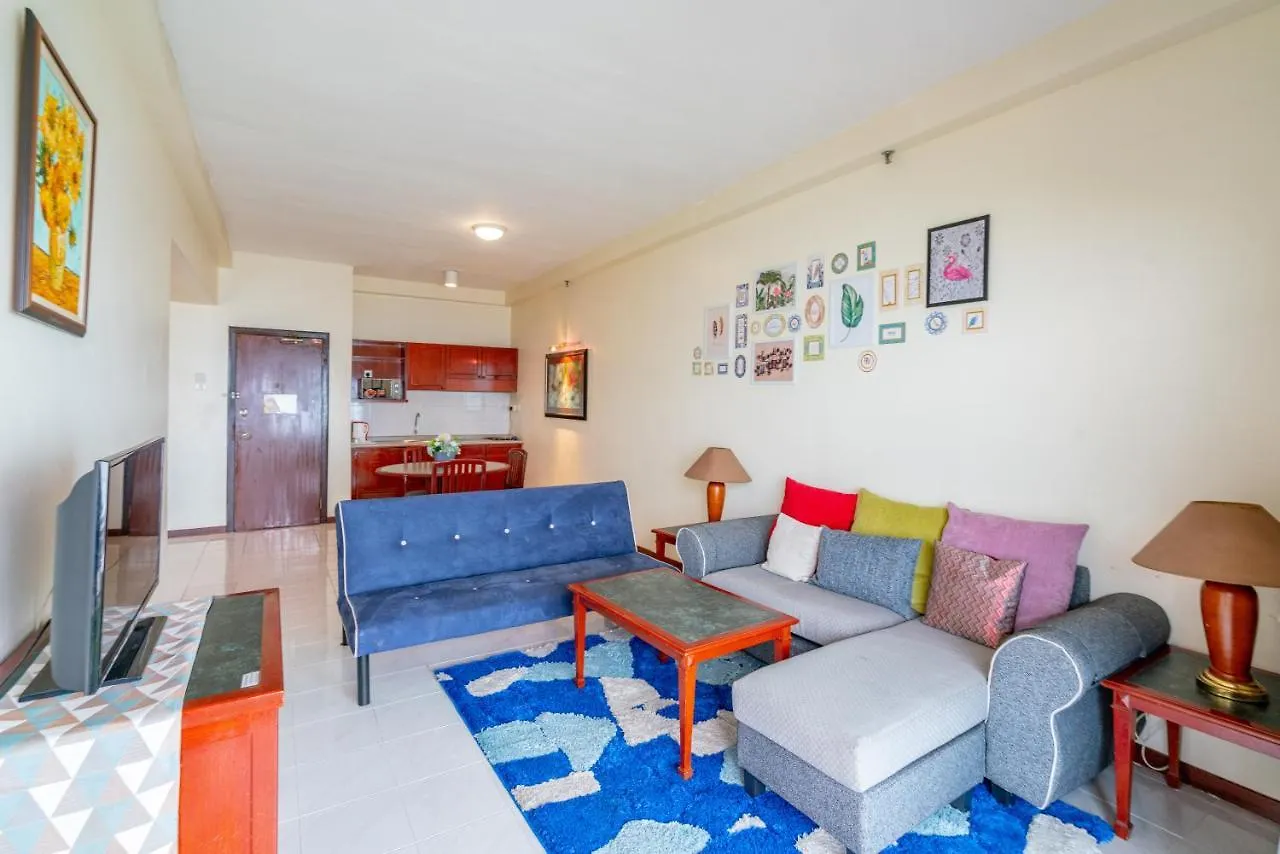 Spacious Family Beach Resort + Big Balcony @ D' Beach Suites 0*, Tanjung Bungah (Penang) Malaysia